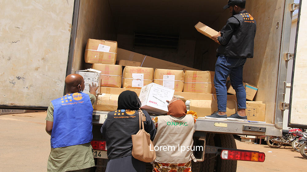 L’opération humanitaire de distribution d’équipements sanitaires pour soulager la souffrance de milliers de femmes dans le besoi