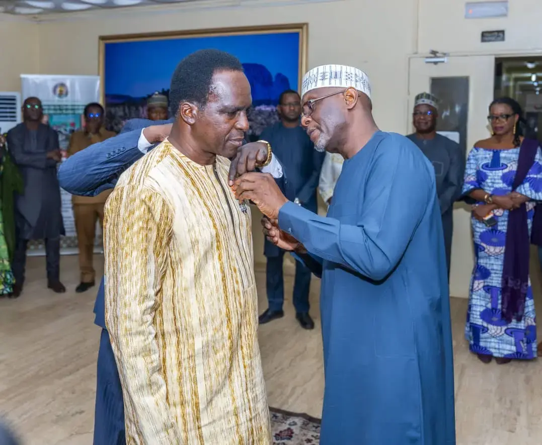 Le Représentant Résident de l’UNFPA, M. Saidou Kaboré élevé au grade d’Officier dans l’Ordre du Mérite du Niger