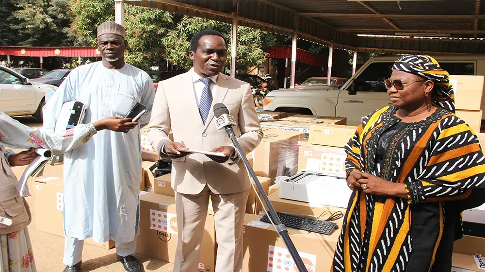 UNFPA au Niger dote 35 établissements scolaires du secondaire de matériel informatique